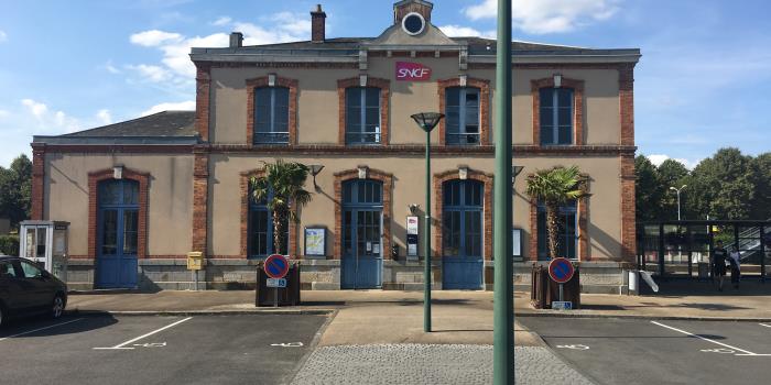 Gare de Briouze